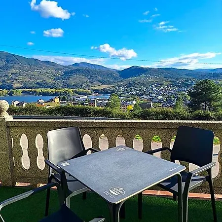 Berna - Valdeorras - Camino De Invierno Hotel